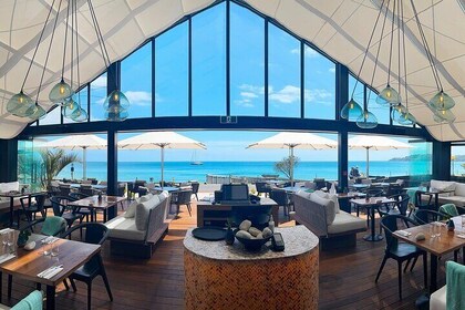 Waiheke Island: Afternoon Wine Affair with Ocean Front Lunch