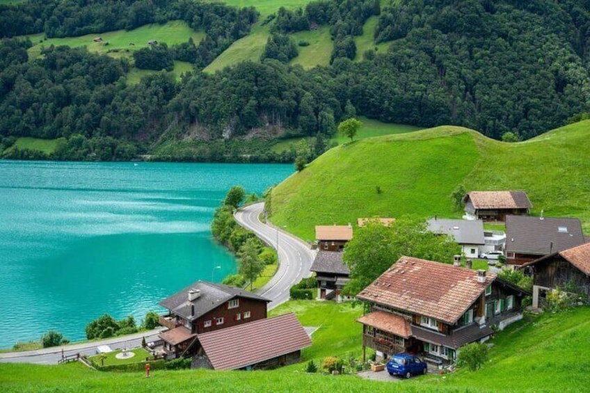 Lungern Lake