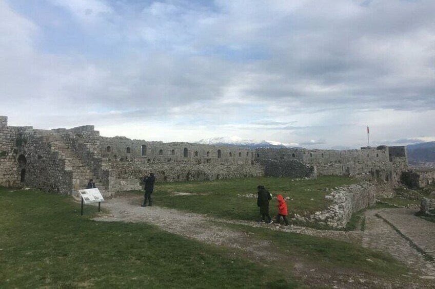Kruja :A Journey Through History and Handcrafted Treasures