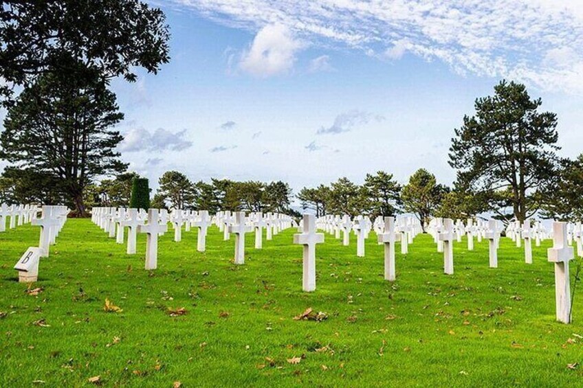 Private Trip from Paris to Normandy VIP service with a VIP car