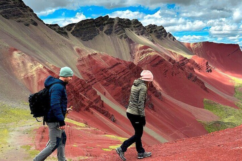 Private Tour Rainbow Mountain And Red Valley Lunch