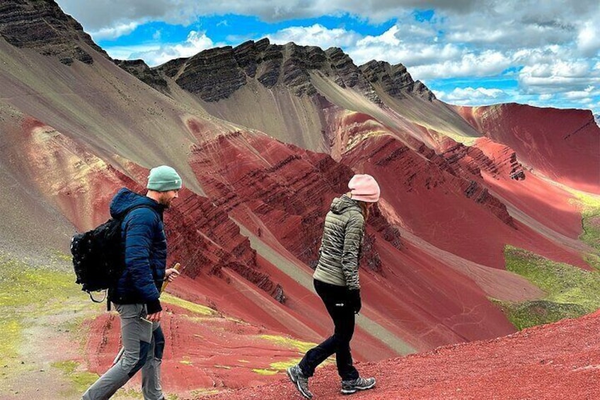 Private Tour Rainbow Mountain And Red Valley Lunch
