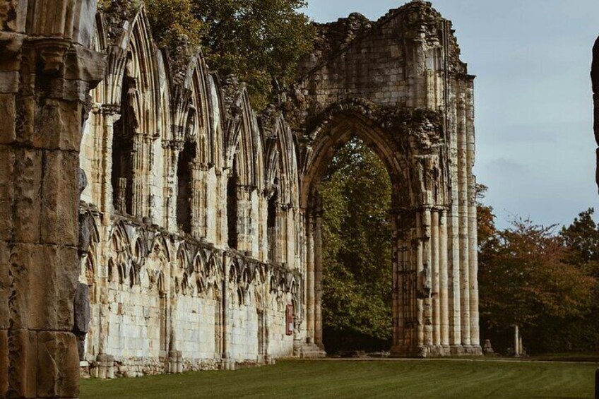 Audio Self Guided Haunted York Ghost Walking Tour