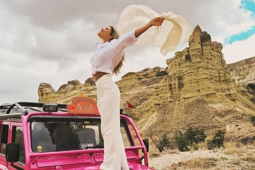 Sunset Jeep Safari Through Cappadocia’s Fairy Chimneys