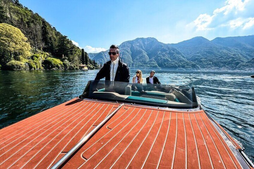 1H - 4H Private Boat Tour on Lake Como 6 pax