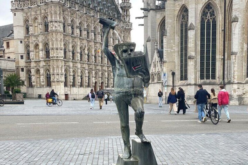 Leuven Scavenger Hunt and Sights Self Guided Tour