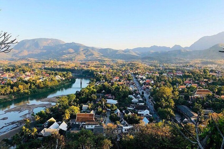 Luang Prabang 2 Day Slow Boat Transfer to Huay Xai