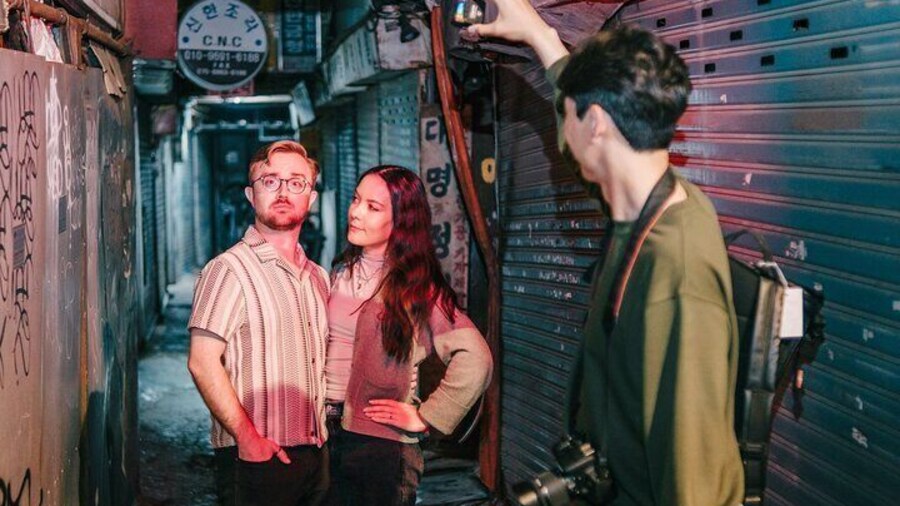 Seoul Neon-sign Photoshoot and Hidden gem History Walking Tour