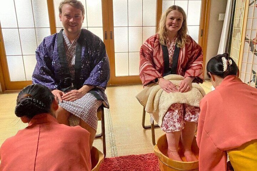 Osaka: Zen Japan Massage with Bamboo Stick at the Temple 120-min