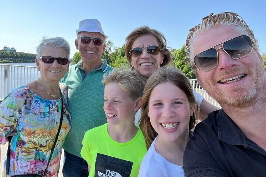 Scheveningen Scavenger Hunt with Audio Guide