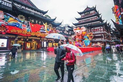 Yu Garden The Bund Zhujiajiao Shanghai Full Day Tour