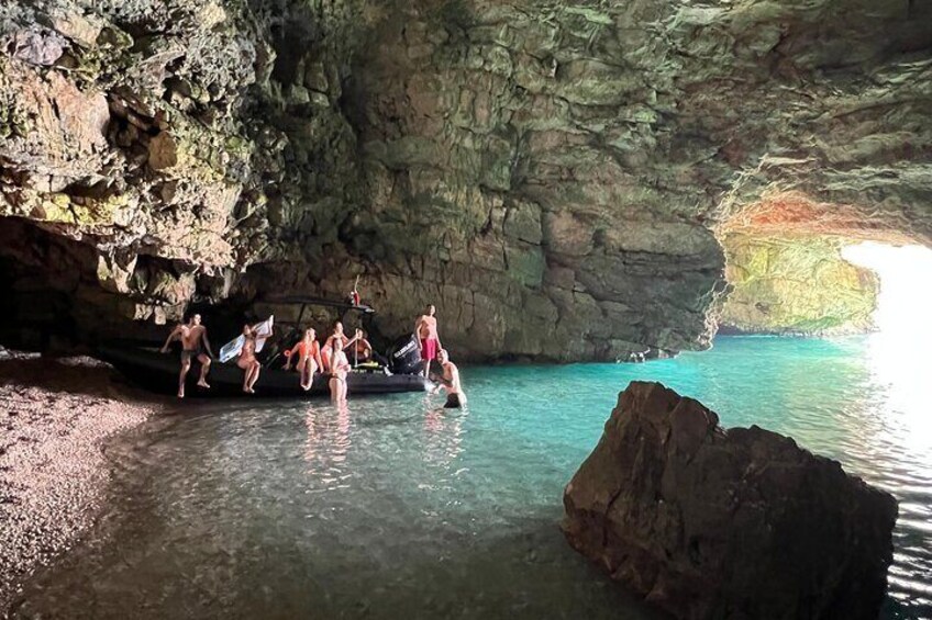 Blue Gem Cave and Grama Bay Speedboat Tour from Vlore