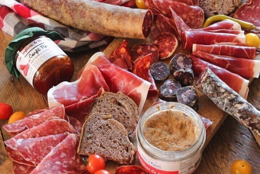 Biarritz Guided Walking and Gourmet Tour Food Tour