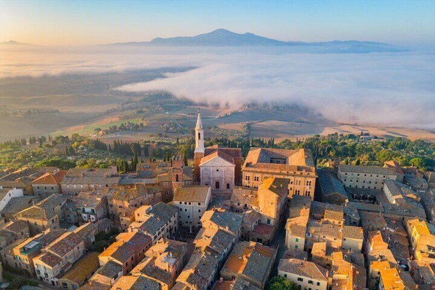 Pienza and Val d Orcia Ebike Tour with Pickup and Drop off by Van