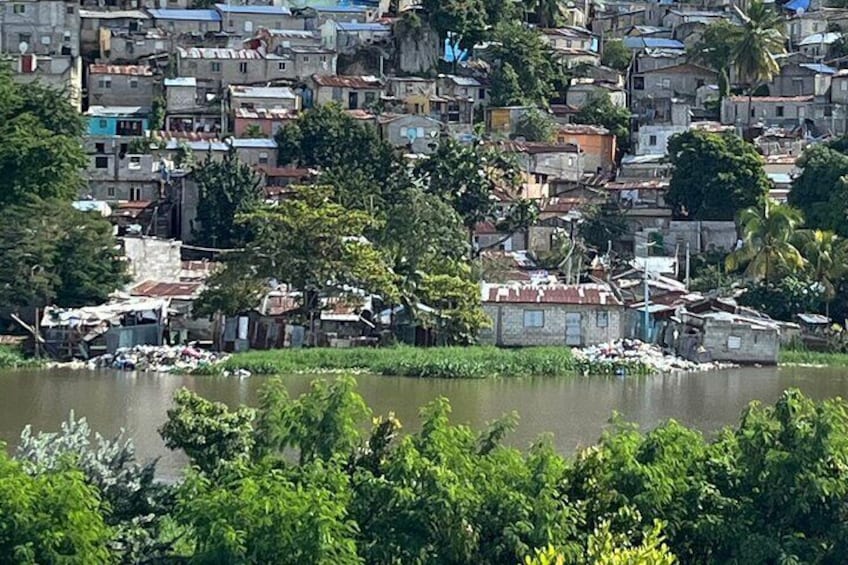 View of Ozama River and La Favela Gualey