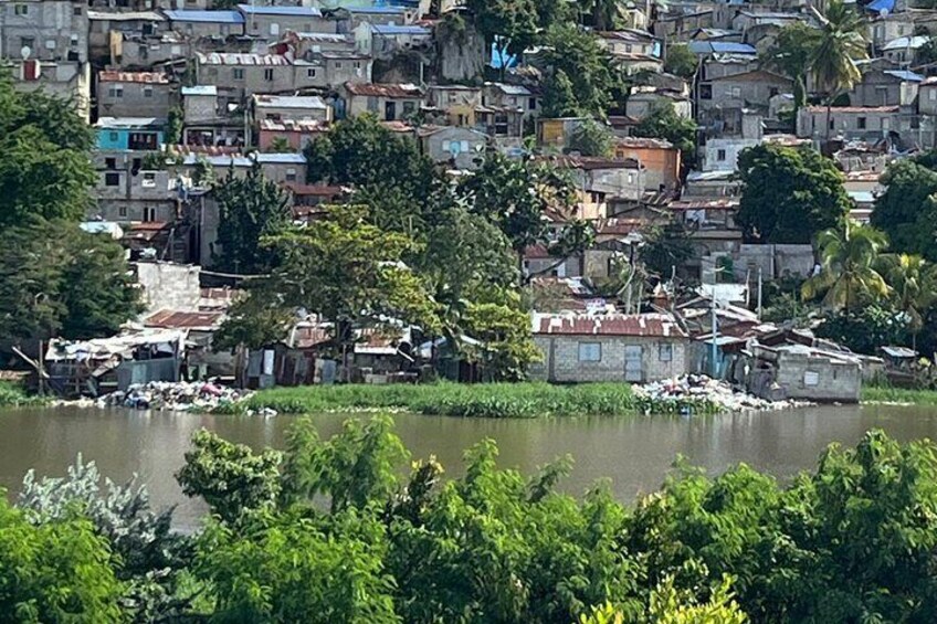 View of Ozama River and La Favela Gualey
