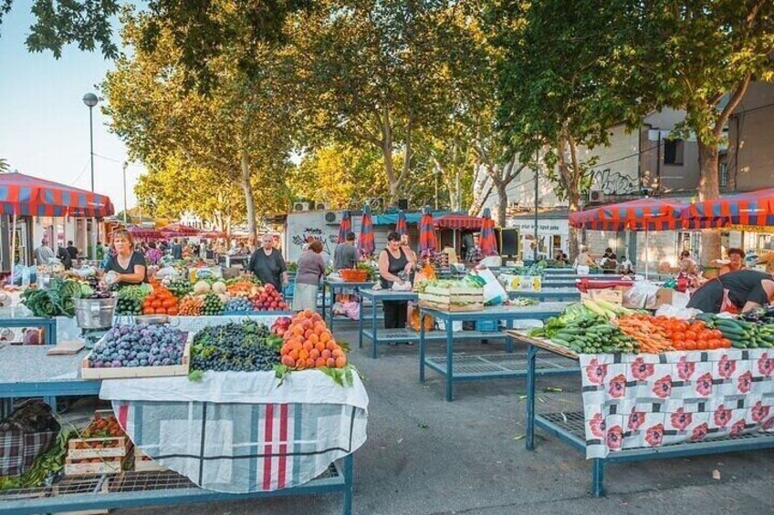 Eat Like a Local - Split Food Tour (Small group)