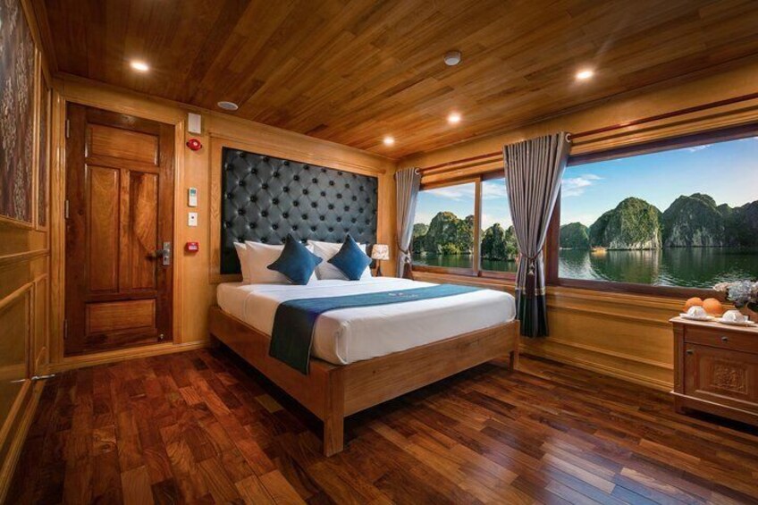 Deluxe Ocean View Cabin 