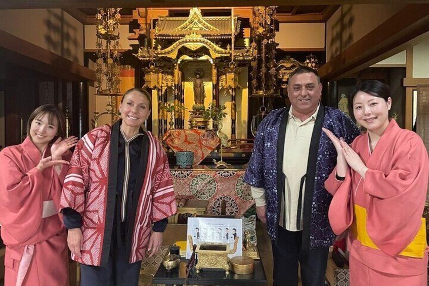 Osaka Zen Matcha facial pack & head spa at the temple <90-min>