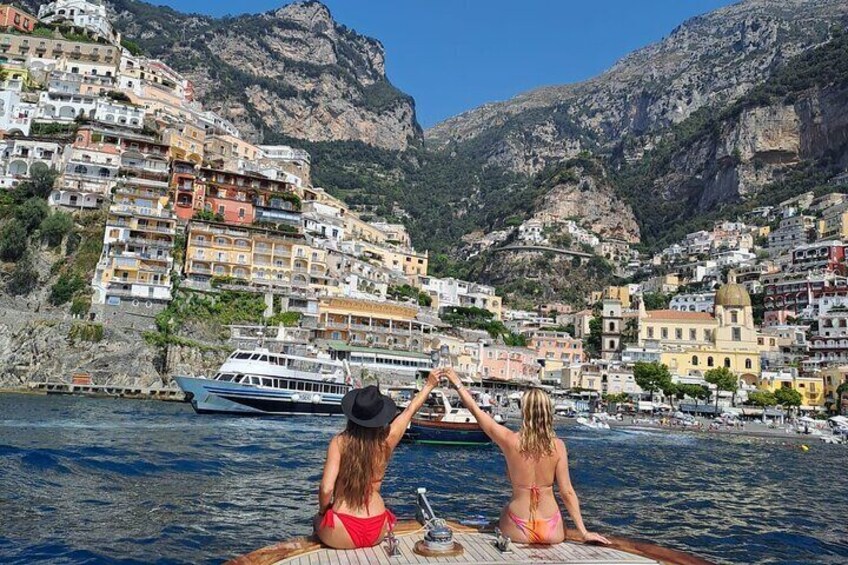 Private Boat Tour 4 hours along the Amalfi Coast