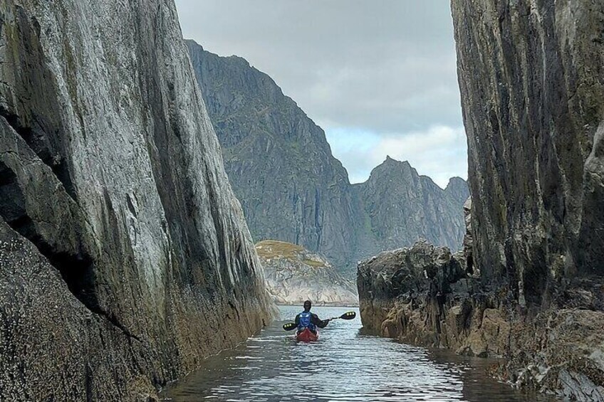 Sea Kayaking to LILLE MOLA Island