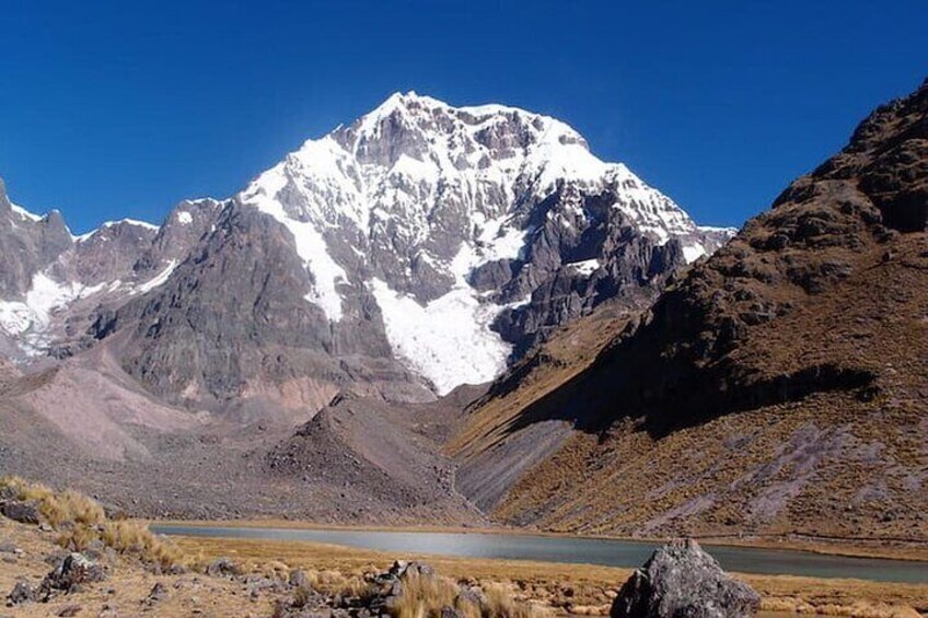 2-Day Guided Tour of Ausangate Trek 