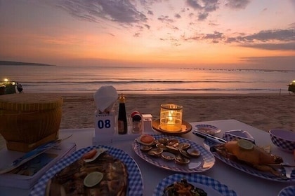 Romantic Seafood Dinner at Jimbaran Beach Bali include Sunset