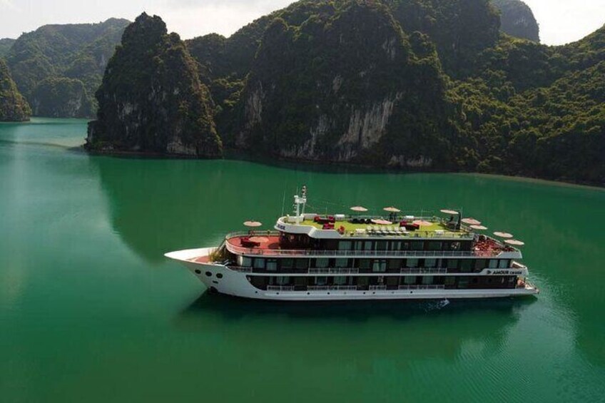  5-Days Package Tour Northern Vietnam Hanoi Ninh Binh Ha Long Bay