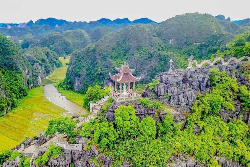  5-Days Package Tour Northern Vietnam Hanoi Ninh Binh Ha Long Bay