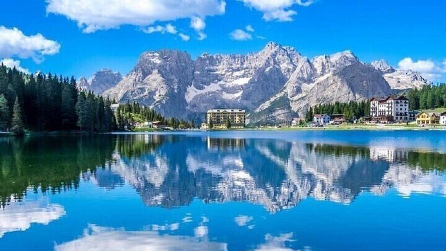 Discover the Dolomites A Journey through Three Peaks and Lakes