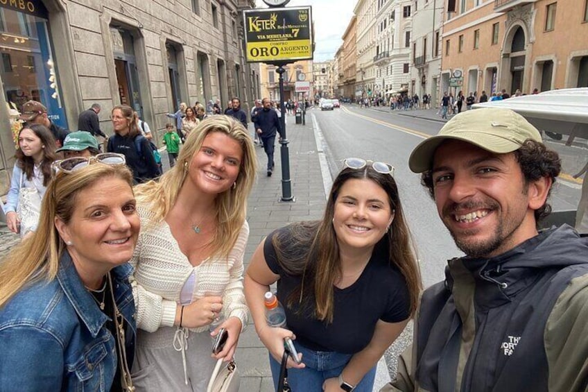 Rome Private Sightseeing Tour by Golf Cart