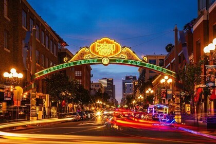 San Diego Horton Plaza Self-Guided Walking Tour