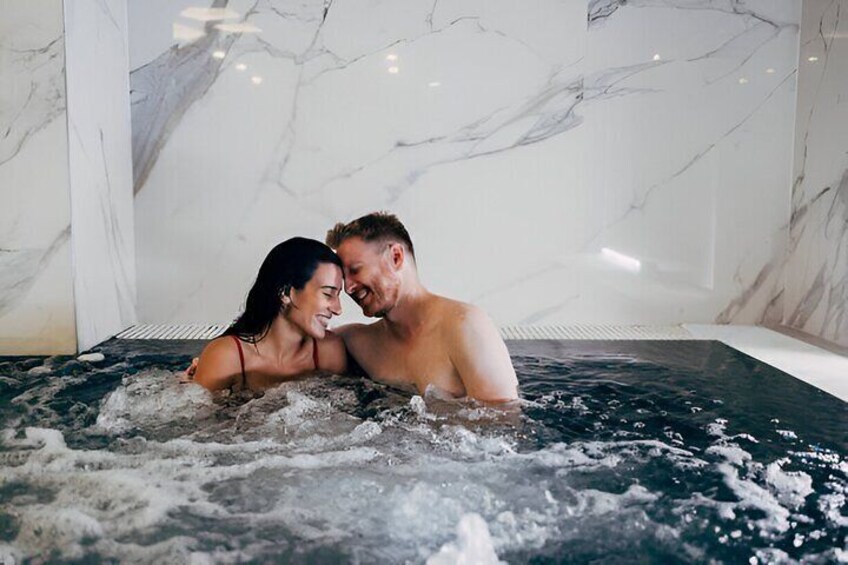Fully Body Massage in Hurghada with Transfer