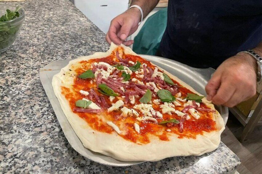 Rome: Neapolitan Pizza Cooking Class in Front of the Vatican