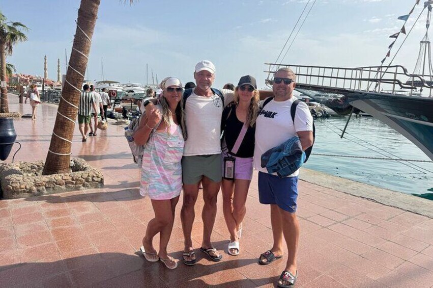 Private Speedboat – Snorkeling & Dolphin Watching & Abu Monkar