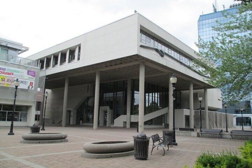 Trois-Rivières Self-Guided Walking Tour and Scavenger Hunt