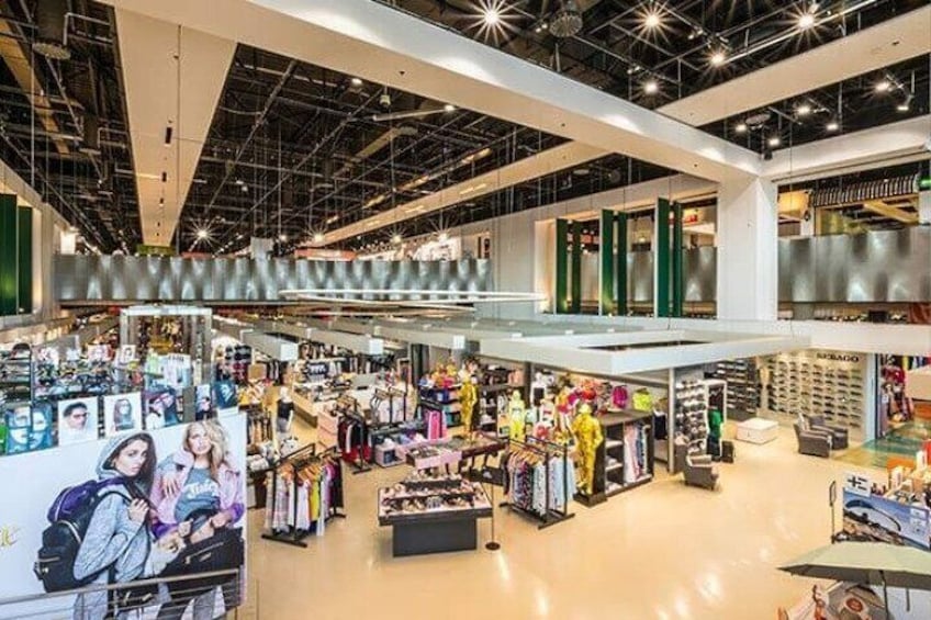 Factory Outlet of Athens Airport Private Shopping Tour