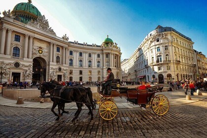 Eleganza Reale Un servizio fotografico al Palazzo Hofburg
