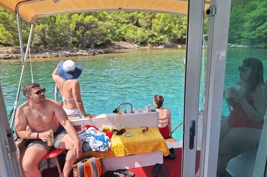 Private Cove Exploration Tour on Zadar Archipelago