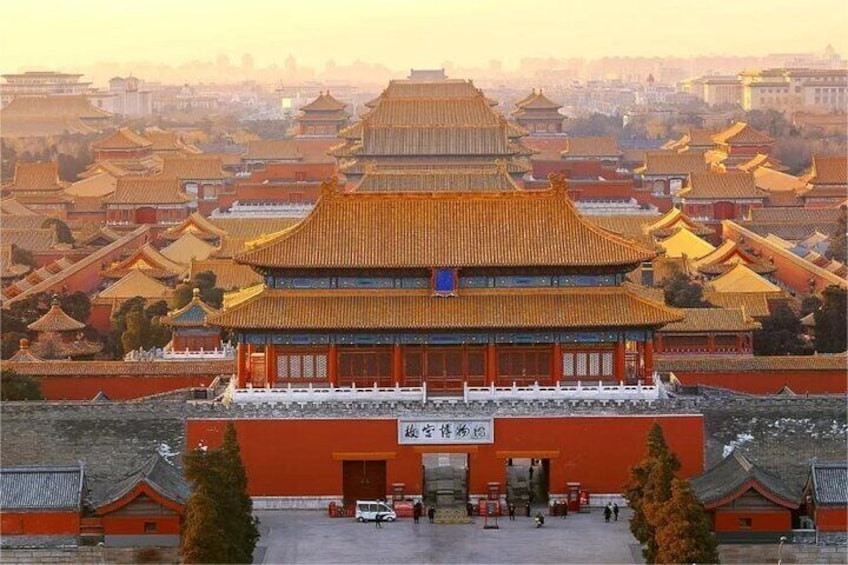 Discover Beijing: Tai Chi, TCM, and Forbidden City in One Day