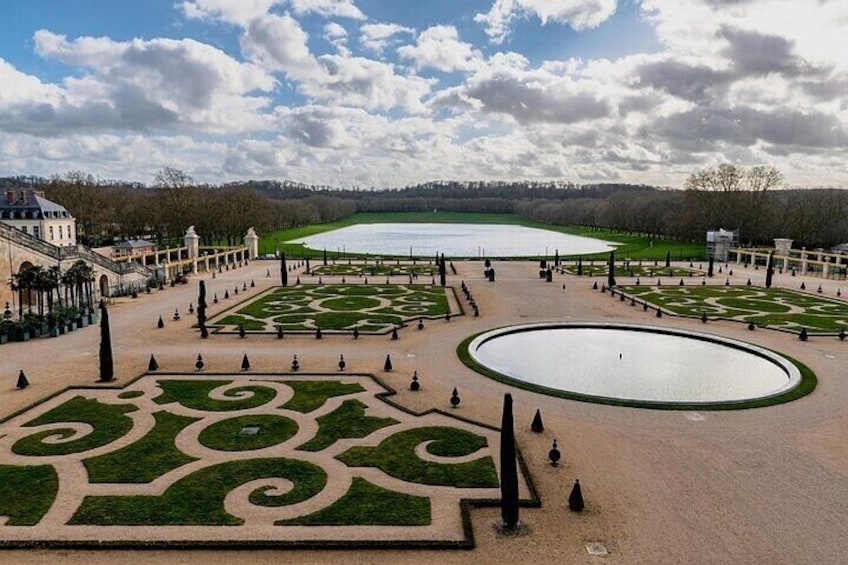 Versailles Grand Tour Guided Garden and Palace Experience