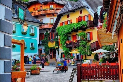 Hallstatt and Salzburg private tour from Vienna 2 days