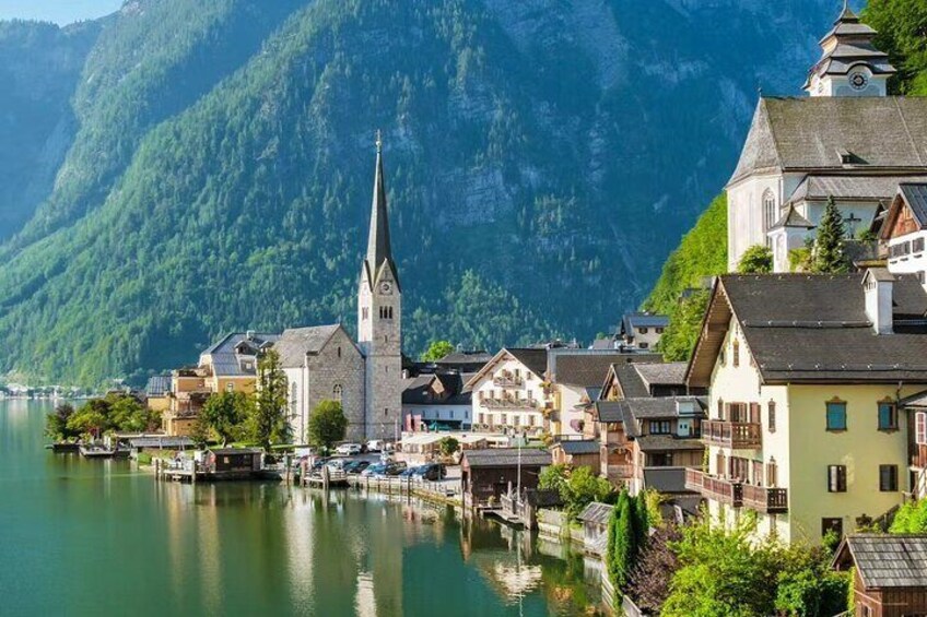 Hallstatt and Salzburg private tour from Vienna 2 days