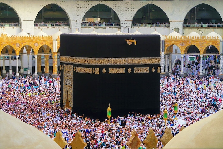 Full Day Mecca Tour with Lunch (only Muslims)