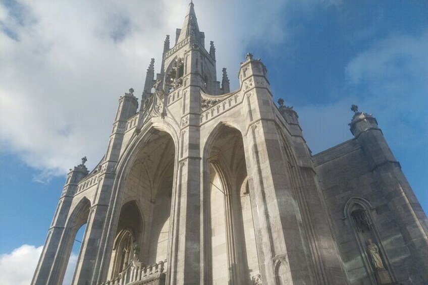 Holy Trinity Church