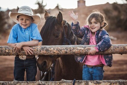 1-Hour Western Horse Ride