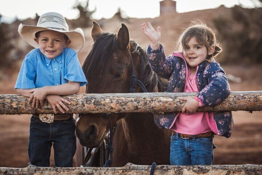 1-Hour Western Horse Ride