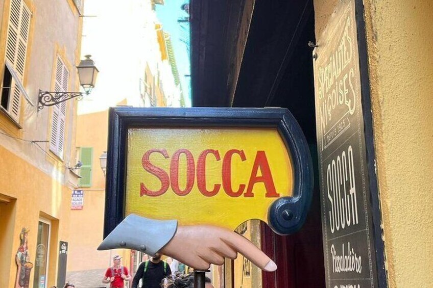 Walking Tour in Nice Old Town with Tastings and Stories