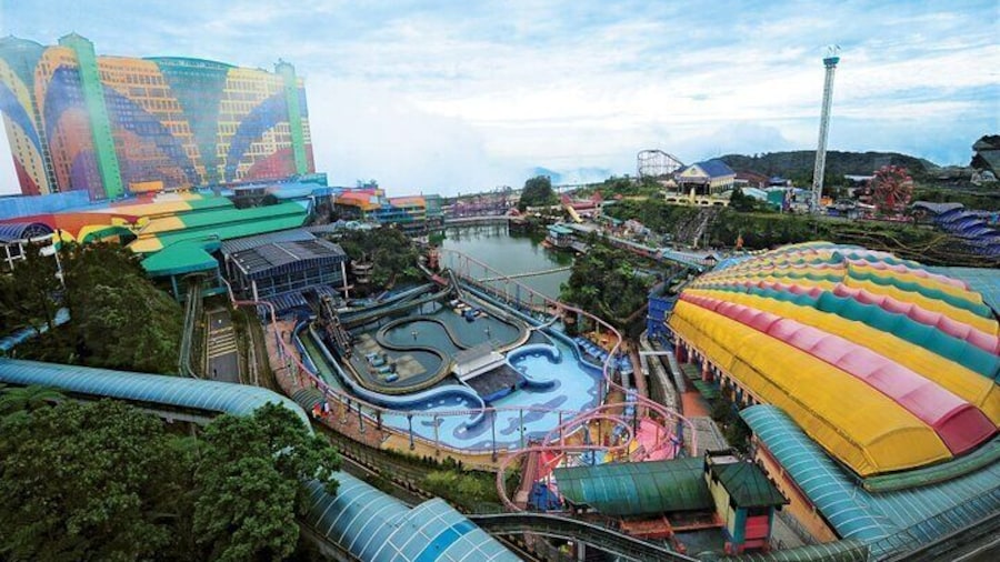 Genting Highlands Escape with Awana Cable Car Experience