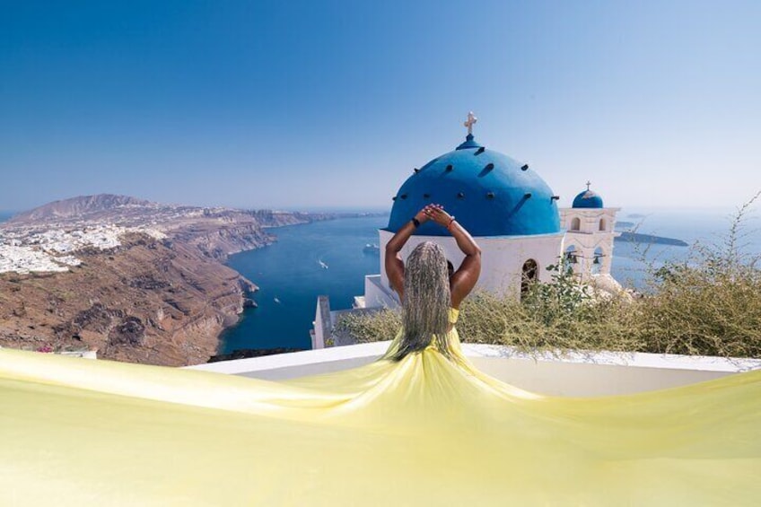 Flying Dress Santorini Photoshoot & Hotel pick up (Group Deals)